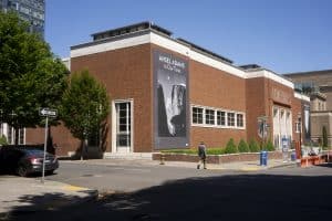 Chagrin Falls Banner Printing large format wide format printing is 300x200